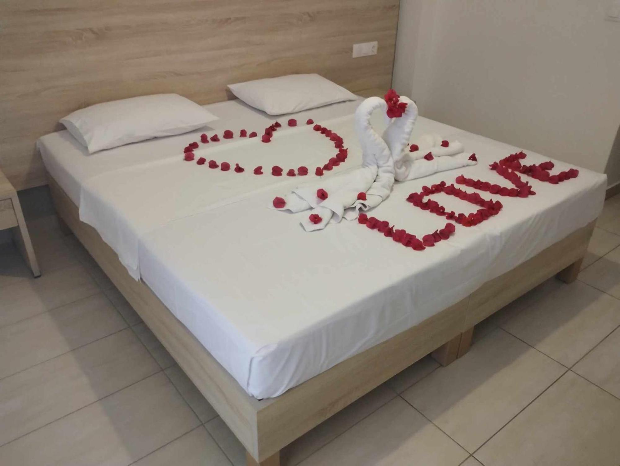Lefkimi Hotel Кавос Экстерьер фото